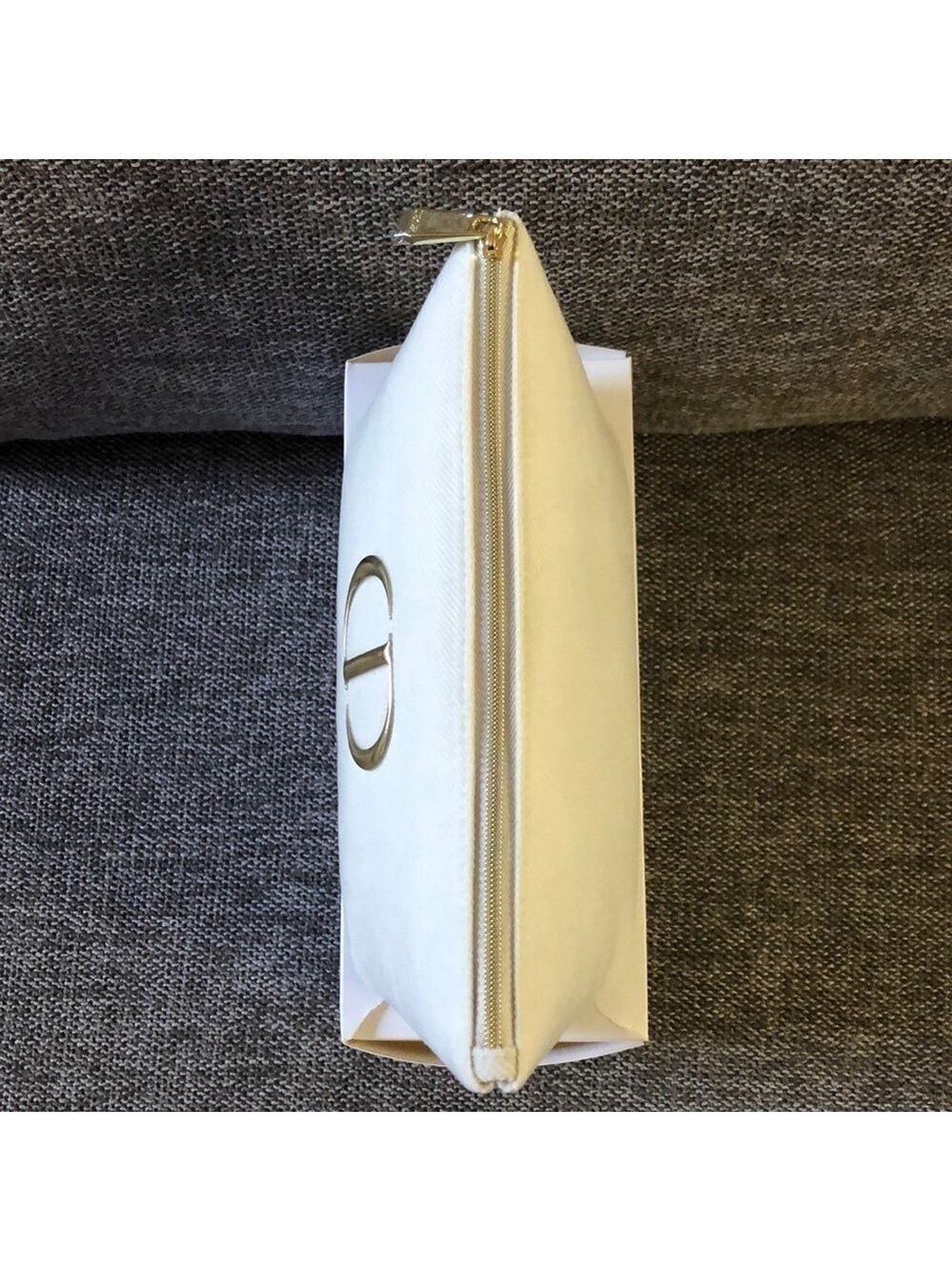 Dior Beauty Makeup Bag Pouch Off White Velvet Medium Makeup Bag Authentic - Picture 9 of 14